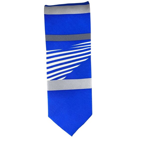 Milwaukee Art Museum Blue Calatrava Brise Soleil Silk Tie by Sierra Korthof - Picture 6 of 8